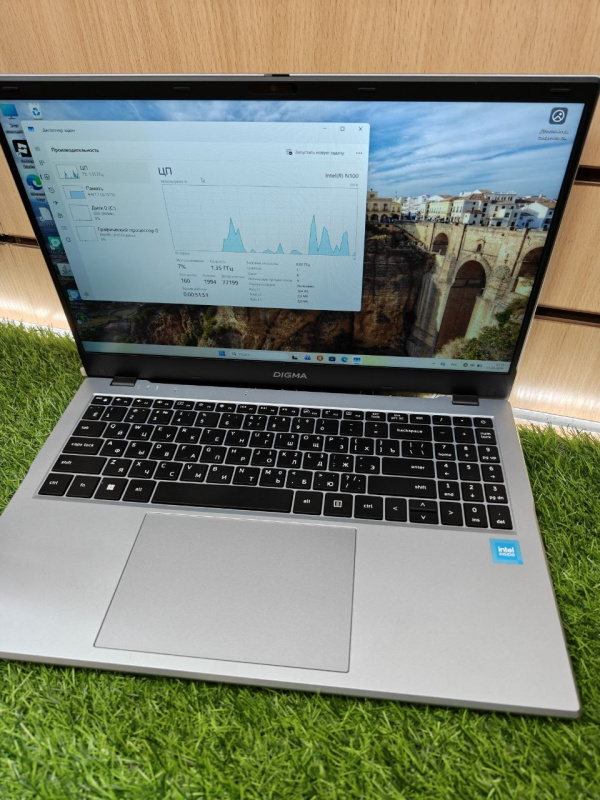 Ноутбук Digma Eve C5802