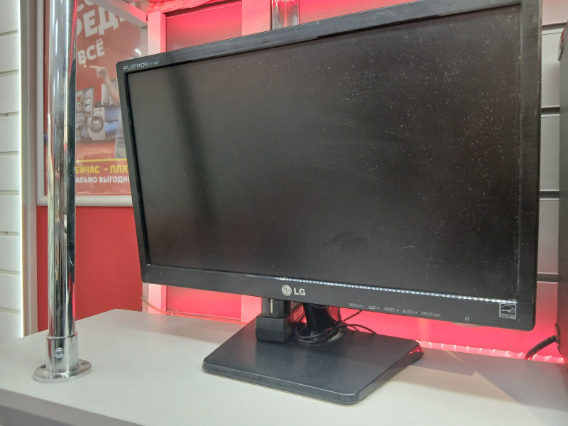 Монитор LG Flatron E1942C
