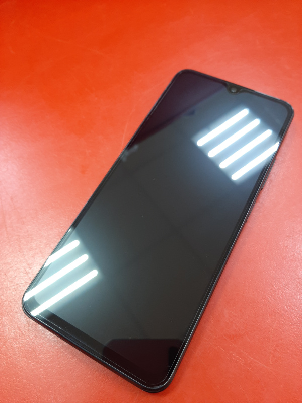 Мобильный телефон Xiaomi Redmi 17C