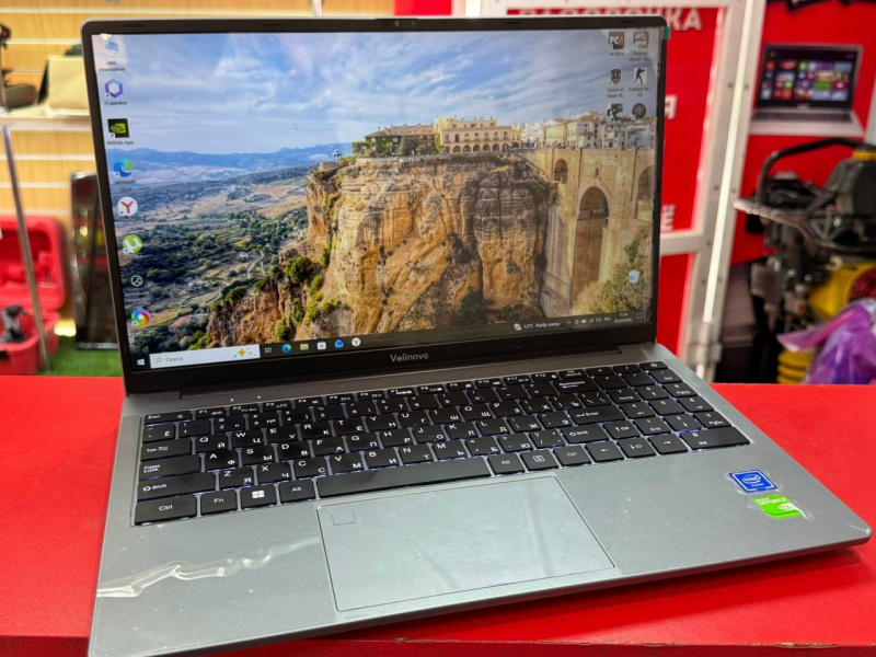 Ноутбук Velinova V15Pro