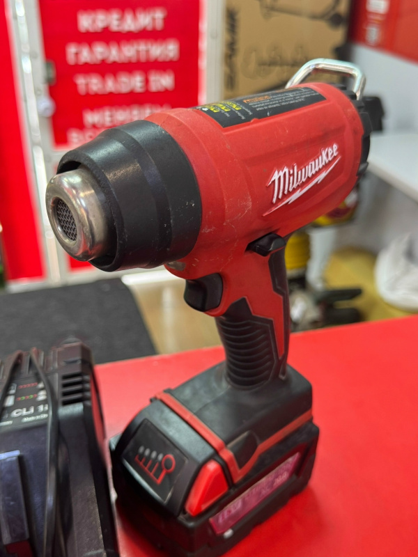 Строительный фен Milwaukee Heat Gun