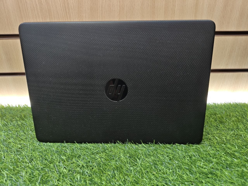 Ноутбук HP 14s-fq0084ur